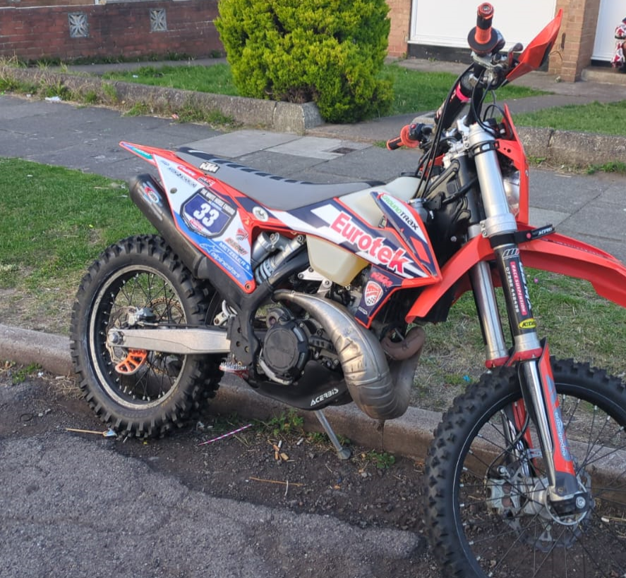 Officers from Middlesbrough’s Neighbourhood Policing Team (NPT) seized two off-road bikes